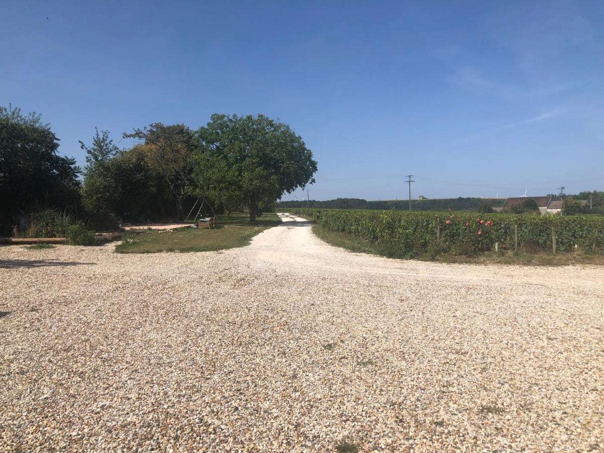 Maison De Pauline, Chablis Vineyard Prehy Exterior photo