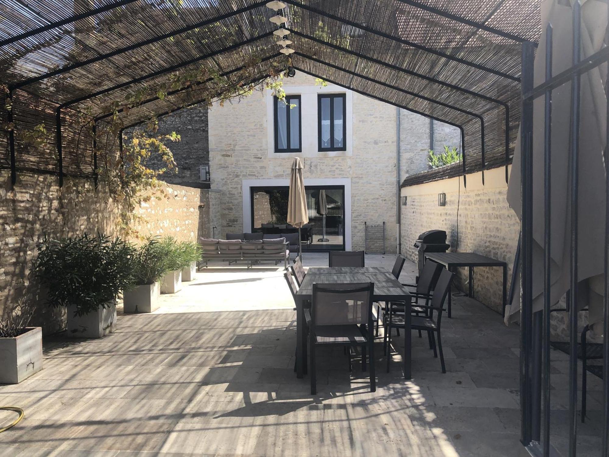 Maison De Pauline, Chablis Vineyard Prehy Exterior photo